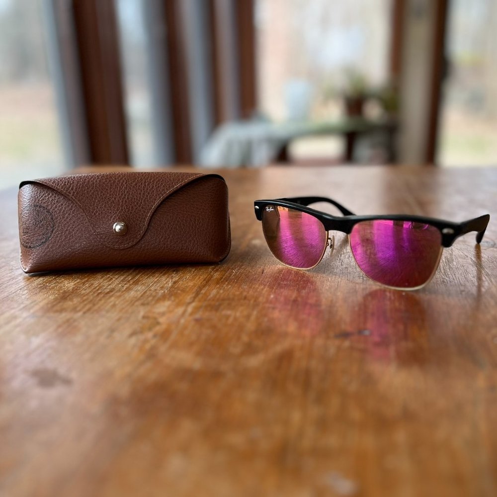 Ray-Ban Clubmaster Matte Black Frame on Gold Pink Reflective Lenses Sunglasses